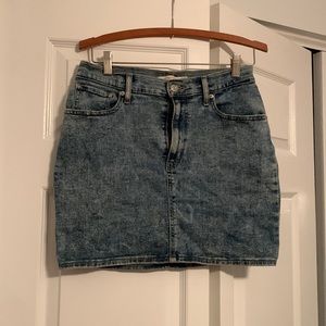 Levi’s Mile High Skirt